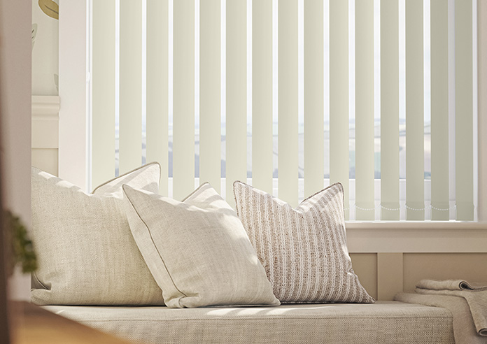 Roma (FR), Almond - Vertical Blind - Image 5